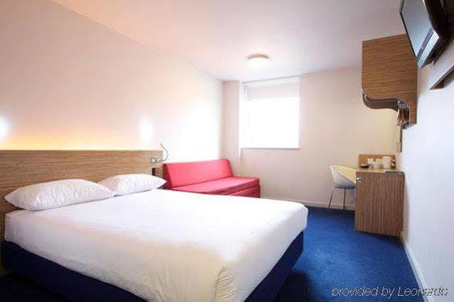 Redwings Lodge Wolverhampton Central Exteriör bild