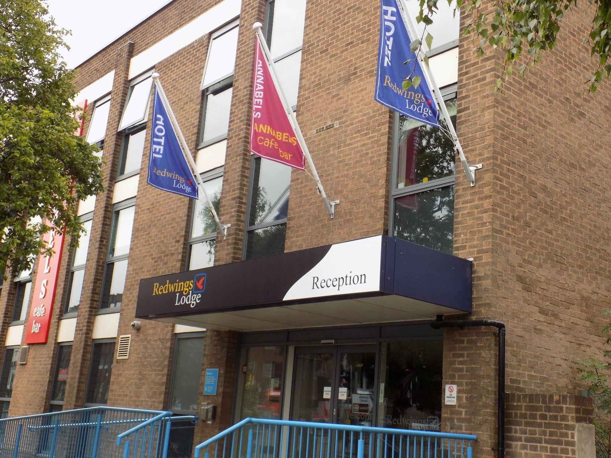 Redwings Lodge Wolverhampton Central Exteriör bild